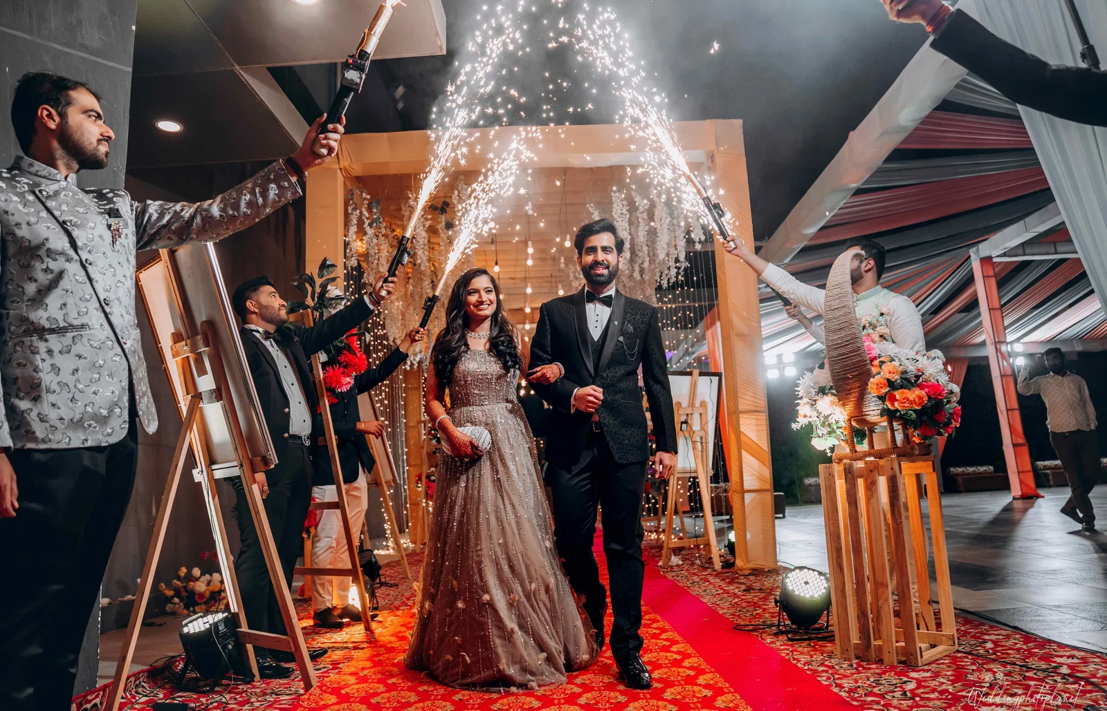 Dreamscape Wedding Photography With Professional Wedding Cinematographers